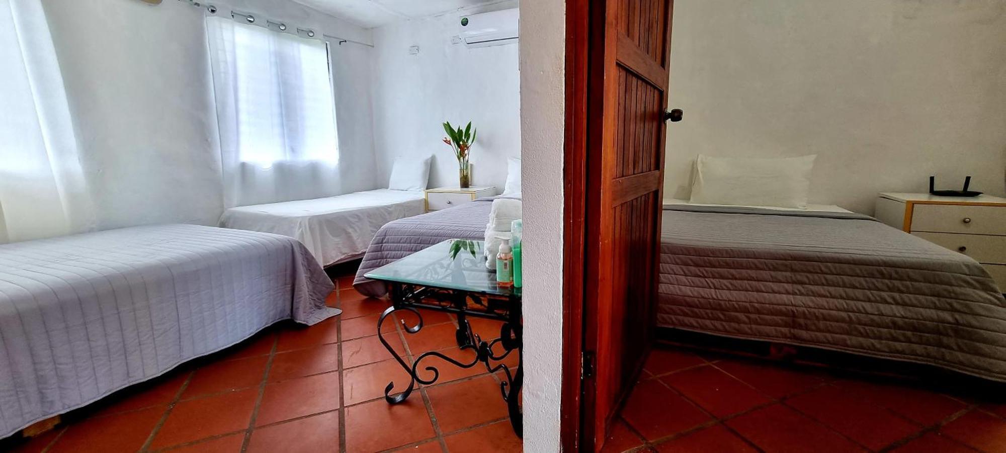 Hotel Mia Nueva Gorgona Extérieur photo